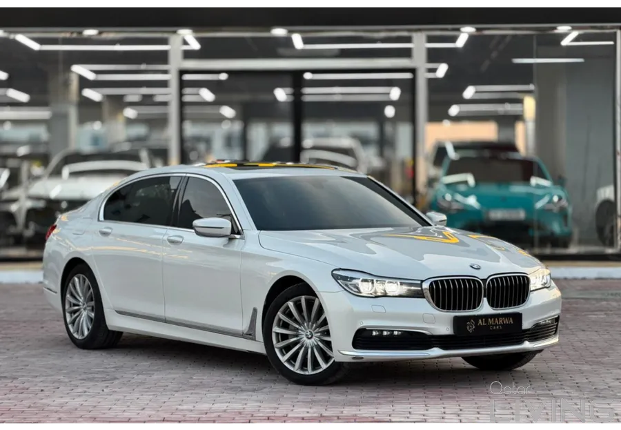بي إم دبليو 7 Series 2019 — QatarLiving